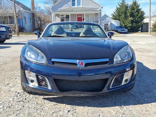 2007 Saturn Sky Red Line