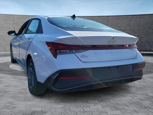 2025 Hyundai ELANTRA HEV Blue