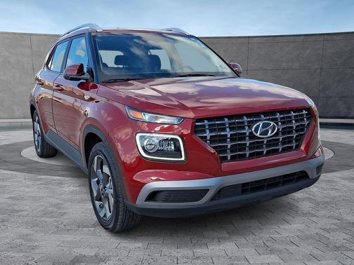 2024 Hyundai VENUE Limited