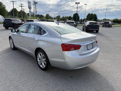 Silver Ice Metallic 2019 Chevrolet Impala 1LT