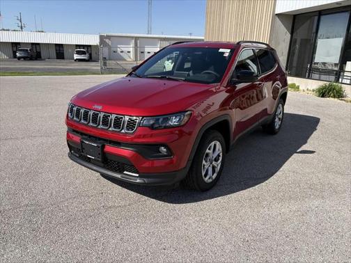 2025 Jeep Compass Latitude