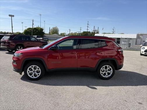 2025 Jeep Compass Latitude