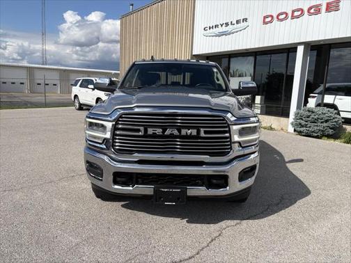 2021 RAM 2500 Laramie Crew Cab 4x4 6'4' Box
