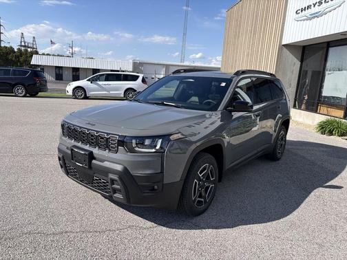 Sting-Gray Clearcoat 2026 Jeep Cherokee Limited