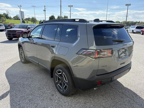 Sting-Gray Clearcoat 2026 Jeep Cherokee Limited