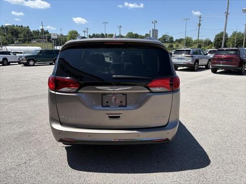 2017 Chrysler Pacifica Limited
