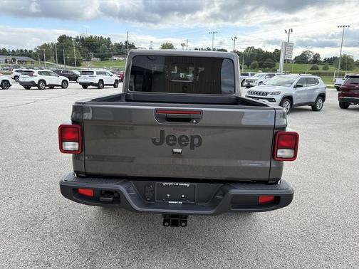 2025 Jeep Gladiator Sport S