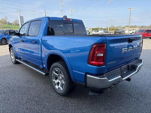 Hydro Blue Pearlcoat 2026 RAM 1500 Big Horn/Lone Star