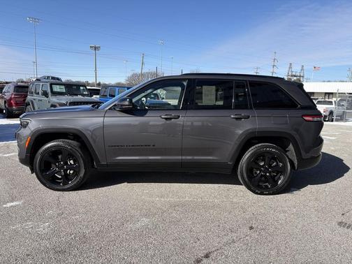 2023 Jeep Grand Cherokee Altitude