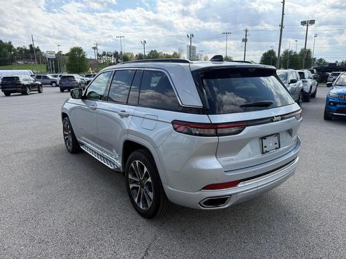 Silver Zynith 2025 Jeep Grand Cherokee Overland