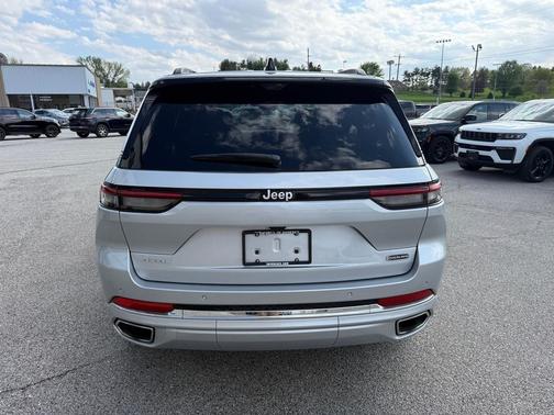 Silver Zynith 2025 Jeep Grand Cherokee Overland