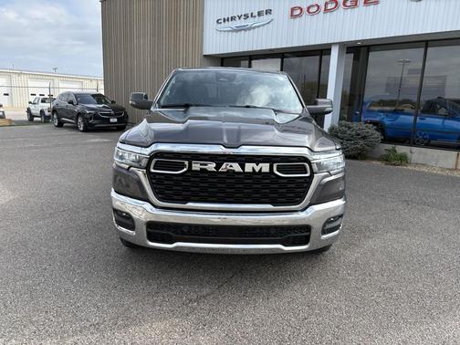 Granite Crystal Metallic Clearcoat 2026 RAM 1500 Big Horn/Lone Star