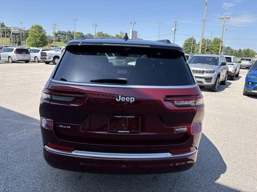 Velvet Red Pearlcoat 2026 Jeep Grand Cherokee L Summit