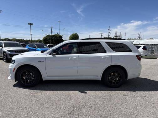 White Knuckle Clearcoat 2026 Dodge Durango GT Plus