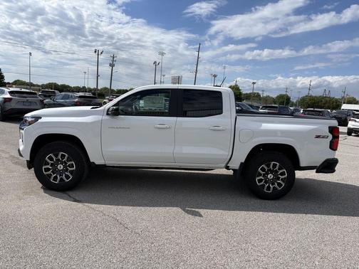 Summit White 2026 Chevrolet Colorado Z71