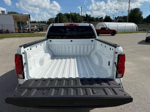 2025 Chevrolet Colorado LT