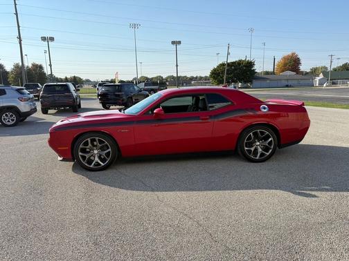 2015 Dodge Challenger R/T Plus