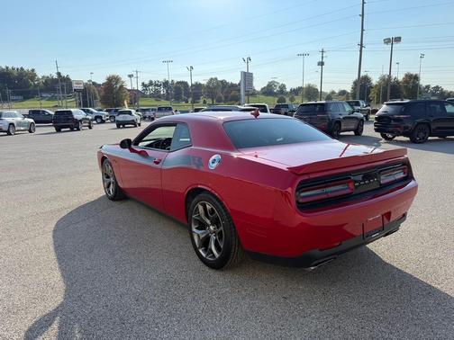 2015 Dodge Challenger R/T Plus