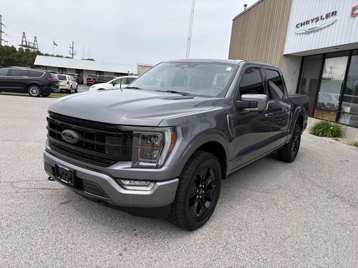 Carbonized Gray Metallic 2023 Ford F-150 Platinum