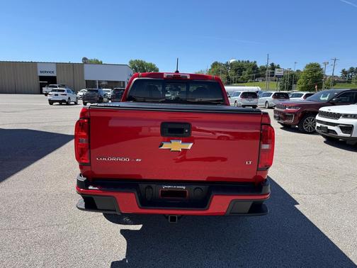 Red Hot 2018 Chevrolet Colorado LT