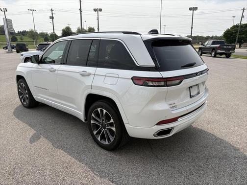 2023 Jeep Grand Cherokee Overland