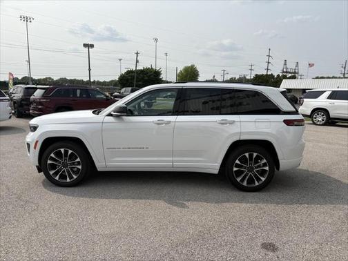 2023 Jeep Grand Cherokee Overland
