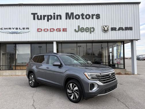 2025 Volkswagen Atlas 2.0T SE w/Technology 4MOTION