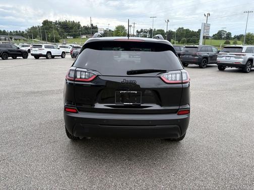 2021 Jeep Cherokee Altitude