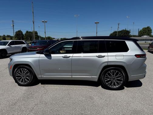 Silver Zynith 2025 Jeep Grand Cherokee L Summit Reserve