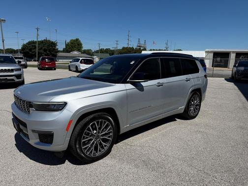 Silver Zynith 2025 Jeep Grand Cherokee L Summit Reserve