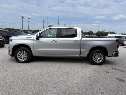 Silver Ice Metallic 2020 Chevrolet Silverado 1500 LT