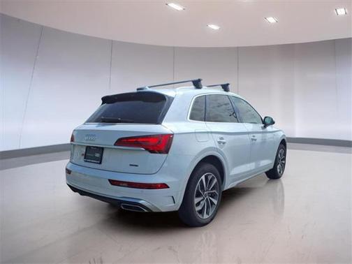 2024 Audi Q5 Premium 45 TFSI S line quattro