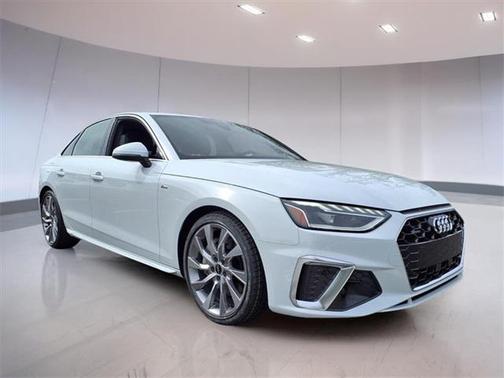 2023 Audi A4 Premium Plus 45 TFSI S line quattro S tronic
