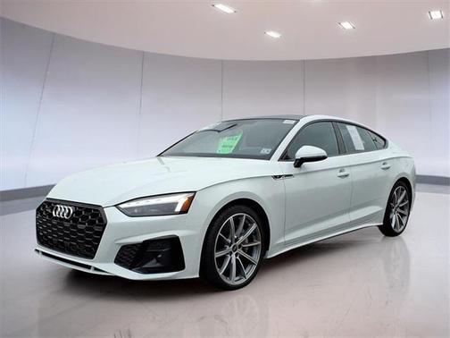 2025 Audi A5 Sportback Premium 45 TFSI S line quattro S tronic