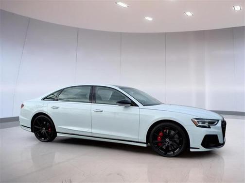 2023 Audi S8 TFSI quattro Tiptronic