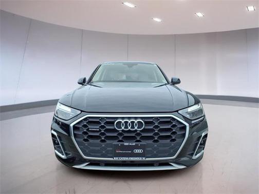 2023 Audi Q5 Premium 45 TFSI S line quattro