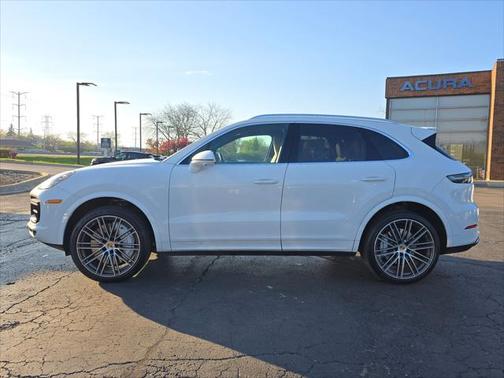 2022 Porsche Cayenne Turbo