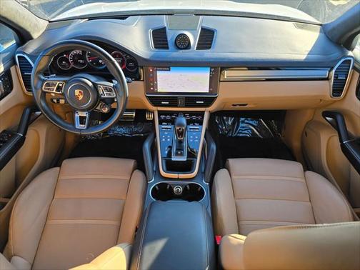 2022 Porsche Cayenne Turbo