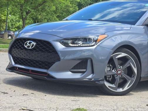 2020 Hyundai Veloster Base