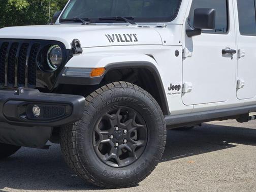 2023 Jeep Gladiator Willys 4x4