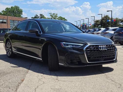 2022 Audi A8 L 55 TFSI quattro Tiptronic
