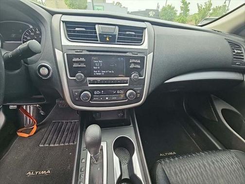 2017 Nissan Altima 2.5 SV