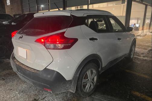 2018 Nissan Kicks S
