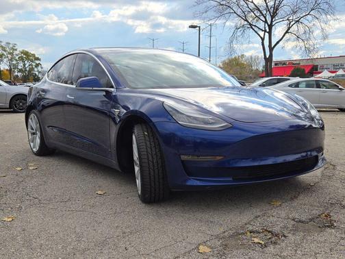 2019 Tesla Model 3 Long Range