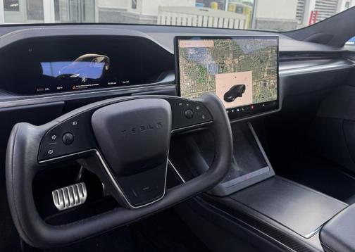 2022 Tesla Model S Base