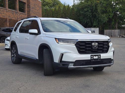 2025 Honda Pilot Elite