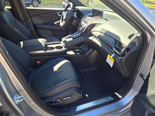 2025 Acura RDX 