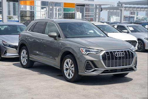 2023 Audi Q3 Premium 45 TFSI S line quattro Tiptronic