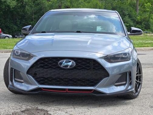 2020 Hyundai Veloster Base