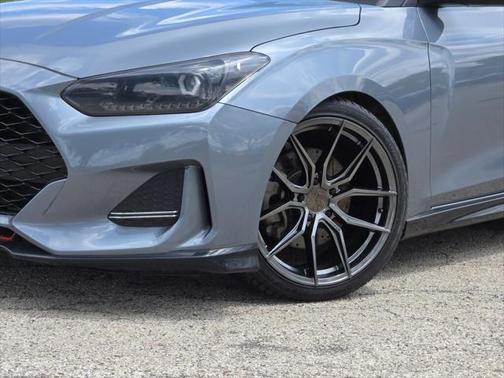 2020 Hyundai Veloster Base